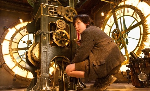 PROGRAMMI TV DI STASERA, GIOVEDÌ 24 MARZO 2016. SU RAI3 IL FILM HUGO CABRET