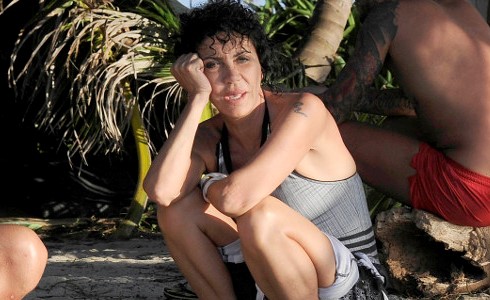 ISOLA DEI FAMOSI 2016: L’ACCENDINO ERA DI FIORDALISO. LA PRODUZIONE LA “PREMIA”, I COMPAGNI LA NOMINANO