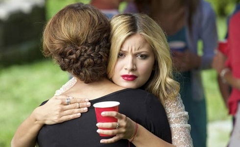 PROGRAMMI TV DI STASERA, MARTEDÌ 26 APRILE 2016. SU RETE4 IN 1^TV IL FILM A WIFE’S NIGHTMARE – L’INCUBO DI UNA MOGLIE