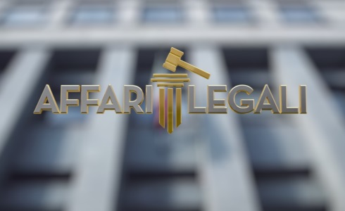AFFARI LEGALI: ANCHE TV8 HA IL SUO TRIBUNALE TELEVISIVO. TRA I CONTENDENTI PORNOSTAR E GIGOLO’
