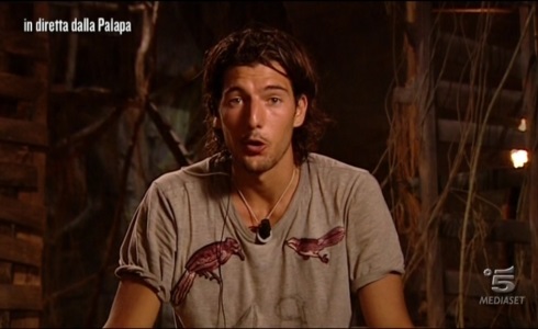 ISOLA DEI FAMOSI 2016: TUTTI CONTRO ANDREA PRETI