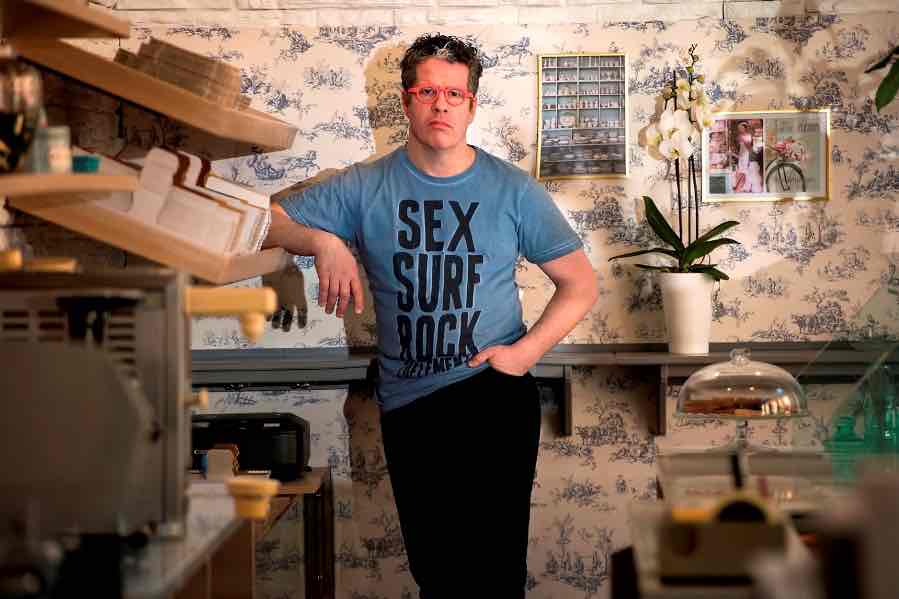 CHE DIAVOLO DI PASTICCERIA! ERNST KNAM TORNA A METTERE ORDINE TRA LE PASTICCERIE DA INCUBO