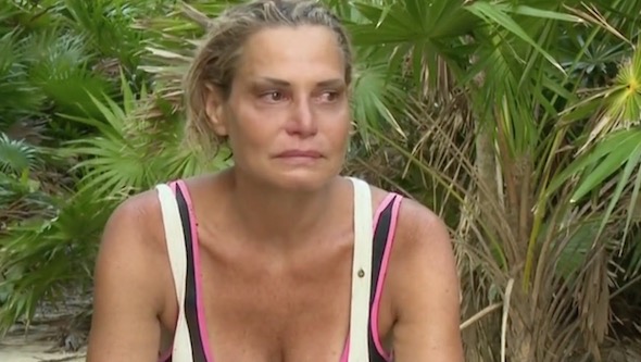 ISOLA 2016, GIORNO 28 – SIMONA VENTURA DISPERATA: “IL PUBBLICO NON MI VUOLE BENE. HO FALLITO”. MERCEDESZ E GRACIA LA PRENDONO IN GIRO