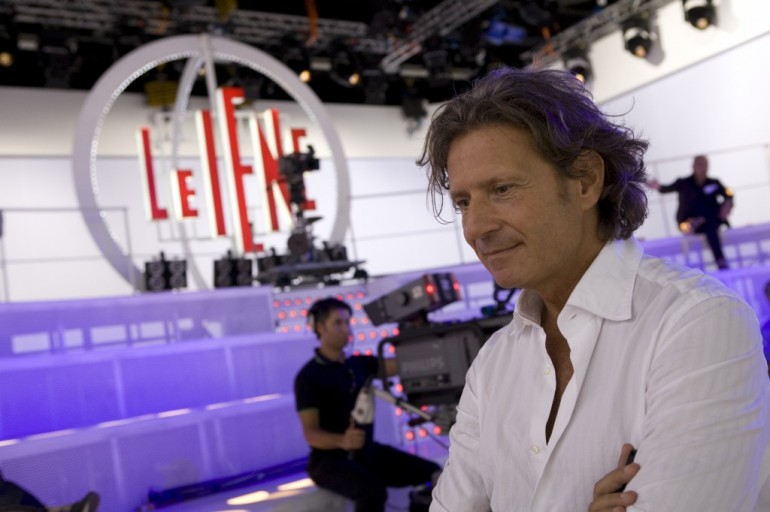 MEDIASET / CASO CORONA: DA DAVIDE PARENTI SOLO UNA LETTERA DI DOGLIANZE. ECCO COME E’ ANDATA