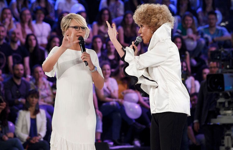 ASCOLTI TV | SABATO 14 MAGGIO 2016. AMICI VINCE CON IL 22.27%, EUROVISION AL 16.94%