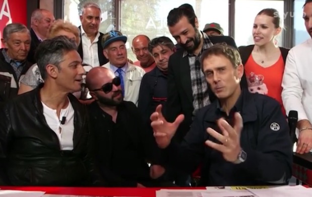 EDICOLA FIORE: IN DIRETTA SU SKY SI IRONIZZA… SU SKY