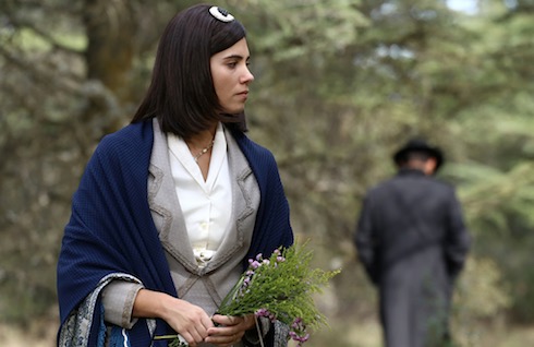 IL SEGRETO ANTICIPAZIONI: AMALIA SCOPRE INES RINCHIUSA NEI SOTTERRANEI DELLA VILLA