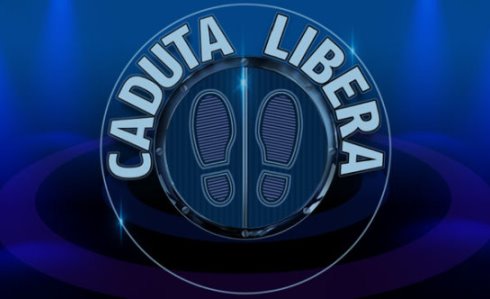 CADUTA LIBERA – CAMPIONISSIMI: GERRY SCOTTI DAL PRESERALE AL PRIME TIME CON IVA ZANICCHI, CRISTINA D’AVENA ED EDOARDO VIANELLO