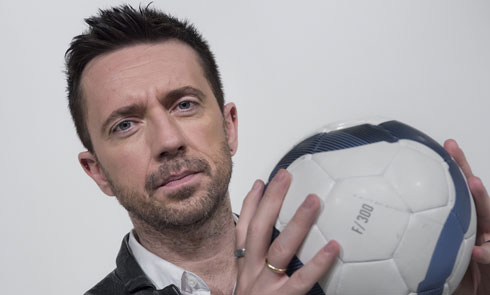 FUTBOL: DA MARTEDI SU LA7 IL CALCIO RACCONTATO DA ANDREA SCANZI. CON LUI ALESSIA REATO