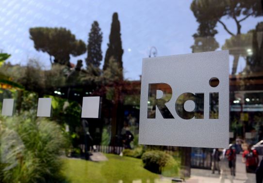 STIPENDI RAI: L’ELENCO COMPLETO DEI COMPENSI SUPERIORI A 200MILA EURO. POLEMICHE