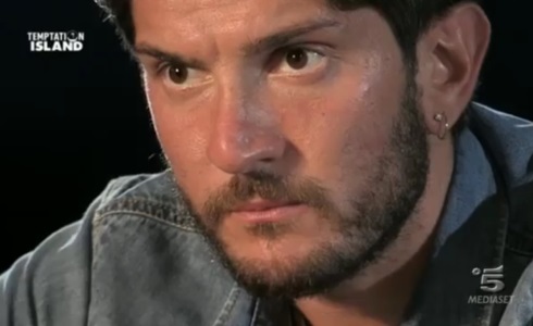 TEMPTATION ISLAND 2016: ERNESTO LASCIA GABRIELLA (FOTO)