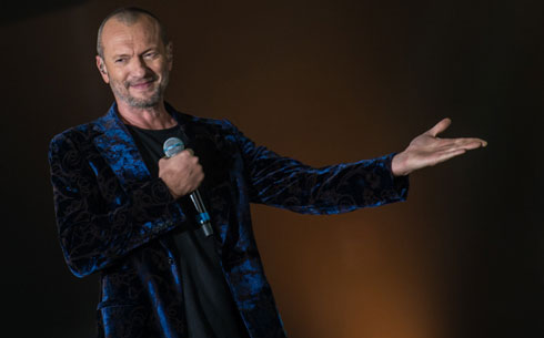 BIAGIO ANTONACCI DEBUTTA SU CANALE 5 CON UNA SERATA SPECIALE. “IN FUTURO MI PIACEREBBE UN PROGRAMMA TUTTO MIO”