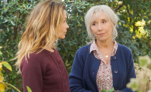 ASCOLTI TV | DOMENICA 28 AGOSTO 2016. I DELITTI DEL LAGO PARTE DAL 9.9%, LA PROF IN REPLICA AL 12%