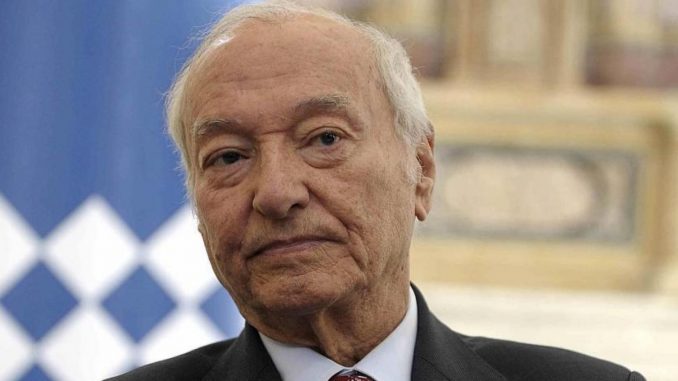 ASCOLTI TV | MARTEDI 30 AGOSTO 2016. SUPERQUARK AL 14.6%, I DELITTI DEL LAGO AL 10.8%. UNICI ALL’8%