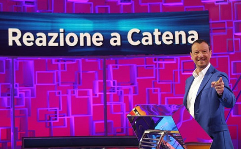 REAZIONE A CATENA DI SERA: ECCO GLI OSPITI E I CONCORRENTI
