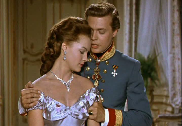 ASCOLTI TV | VENERDI 5 AGOSTO 2016. SISSI VINCE CON IL 12.4%, MALE IL SOSPETTO (7.9%).  LA CERIMONIA D’APERTURA DELLE OLIMPIADI AL 32% SU RAI2 (6.4% SU RAI SPORT). RECORD DI IN ONDA CON LA BERLINGUER (6.2%)