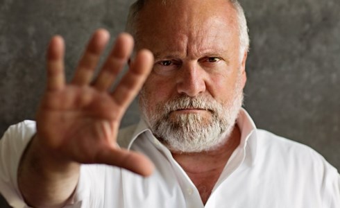 HOTEL DA INCUBO 2: ANTONELLO COLONNA IN BASILICATA