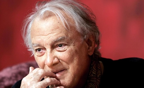 GIORGIO ALBERTAZZI – VITA, MORTE E MIRACOLI: IL SIGNORE DEL TEATRO ITALIANO RIVIVE SU RAI5 NEL REPORTAGE CURATO DA MILLY CARLUCCI