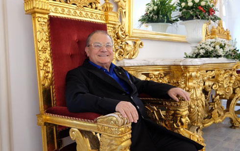 IL BOSS DELLE CERIMONIE: DON ANTONIO TORNA SU REAL TIME E INCONTRA BAKE OFF