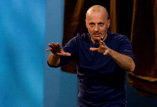 MARCO PAOLINI, RAI5 DEDICA ALL’ATTORE UNA RASSEGNA IN PRIME TIME. SI PARTE CON ‘BESTIARIO ITALIANO’