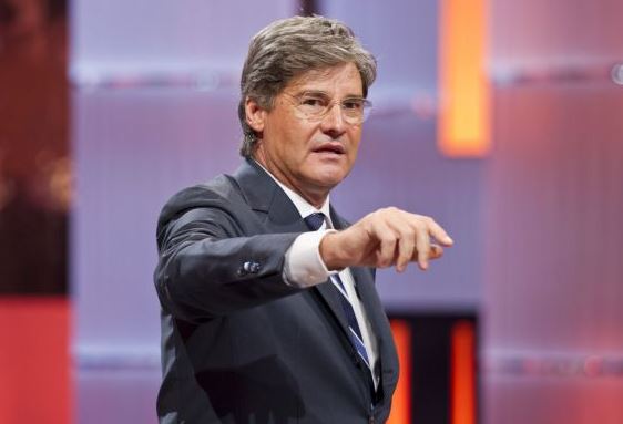 RITORNA QUINTA COLONNA E DEL DEBBIO SDOPPIA IL TALK