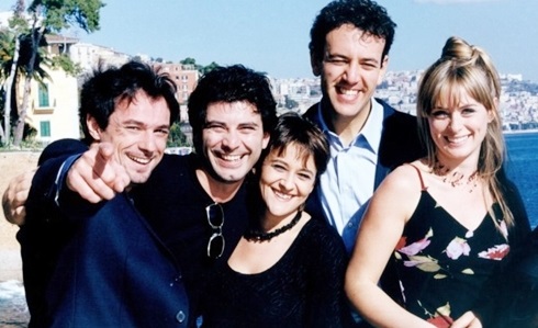 UN POSTO AL SOLE: ANTICIPAZIONI 19 – 23 SETTEMBRE 2016. DA SABATO 1° OTTOBRE LA SOAP FESTEGGIA I VENT’ANNI CON UN “POSTO AL SOLE MEMORIES”