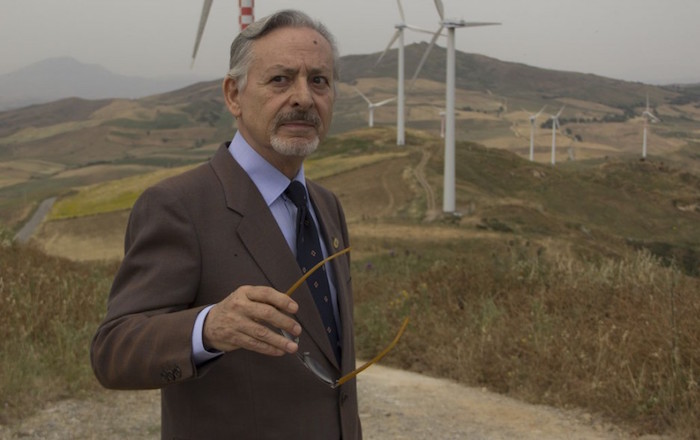 ASCOLTI TV | LUNEDI 12 SETTEMBRE 2016. CATTURANDI NON VA OLTRE IL 14.86%, POOH AL 13.19%. OTTIMA PARTENZA PER PECHINO EXPRESS (13.04%). UOMINI E DONNE ESORDISCE AL 22.68%