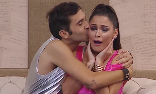 GRANDE FRATELLO VIP: ALESSIA MACARI PRIMA FINALISTA (PERCENTUALI E VIDEO)