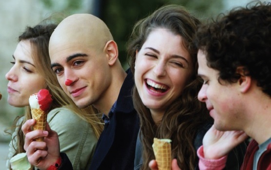 BRACCIALETTI ROSSI 3: IL RITORNO DI LEO, CRIS E GLI ALTRI