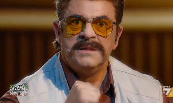 CROZZA NON RUGGISCE: NEL PAESE DELLE MERAVIGLIE POCA SATIRA POLITICA E PIÙ SOCIAL(E)