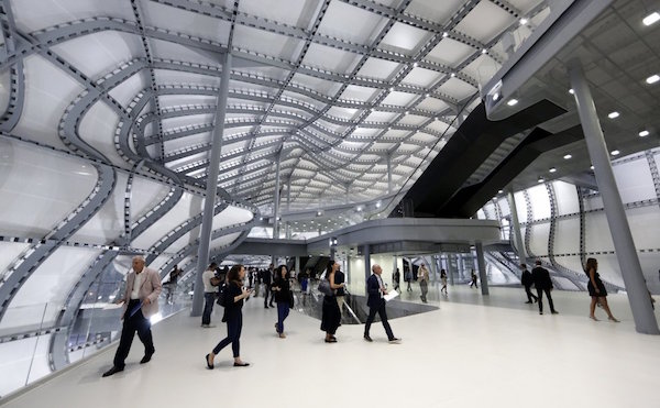 TRA ROMA E CIELO: L’INAUGURAZIONE DELLA NUVOLA DI FUKSAS IN DIRETTA SU RAI1. CONDUCE CESARE BOCCI, OSPITE BUBLE’