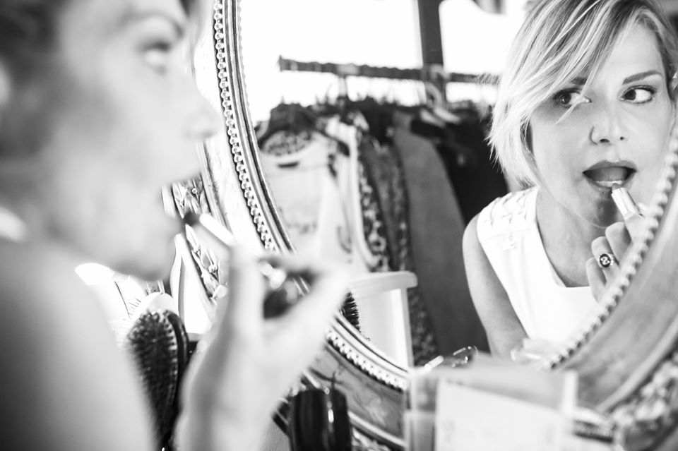 BOOM! IL SELFIE DI SIMONA VENTURA SPOSTATO SU CANALE 5