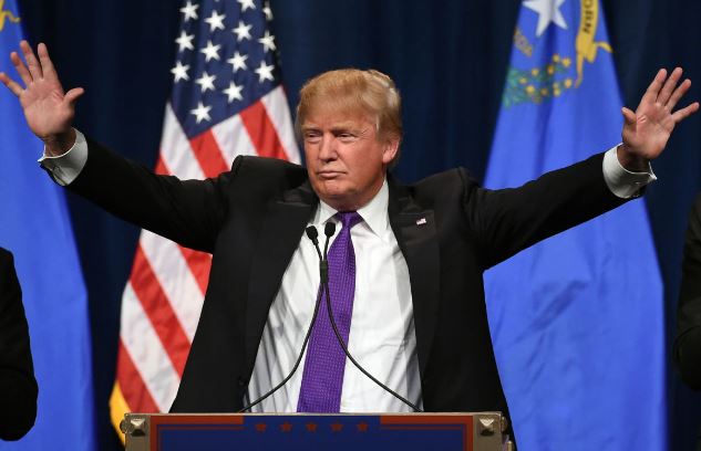 DONALD TRUMP PRESIDENTE USA. VOLTI INCREDULI IN TV NELLA NOTTE ELETTORALE