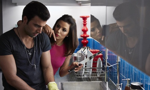 HOT & BOTHERED: SU JOI LA ‘TELENOVELA’ DI EVA LONGORIA