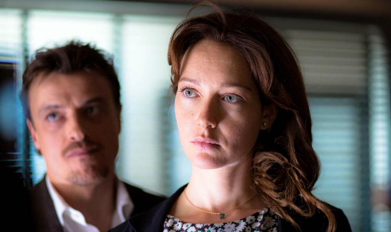 IO CI SONO – LA MIA STORIA DI NON AMORE: CRISTIANA CAPOTONDI E’ LUCIA ANNIBALI QUESTA SERA SU RAI 1