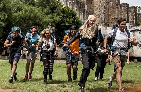 PECHINO EXPRESS 2016 – LA FINALE, TINA COMBATTE SUL RING: “STR*NZA, MA CHE SEI PAZZA?” (VIDEO). CHI SARA’ IL VINCITORE?