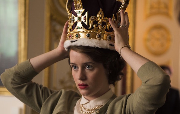 THE CROWN: LA SERIE SULLA REGINA ELISABETTA E’ ARRIVATA SU NETFLIX
