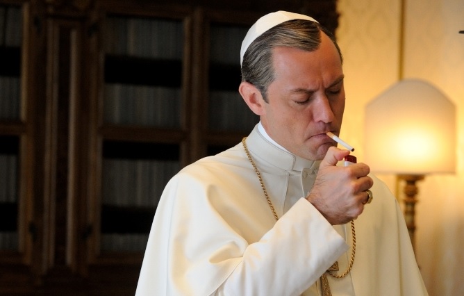 ASCOLTI SKY | VENERDI 18 NOVEMBRE 2016. THE YOUNG POPE CHIUDE CON 550.000 SPETTATORI CUMULATI