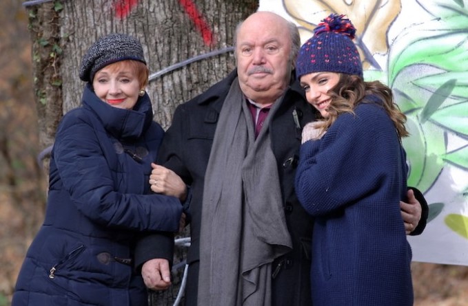 ASCOLTI TV | GIOVEDI 10 NOVEMBRE 2016. SOLO UN PUNTO DI SHARE TRA UN MEDICO IN FAMIGLIA 10 (15.4%) E IL SEGRETO (14.3%). BOLLANI PARTE DALL’8.3%