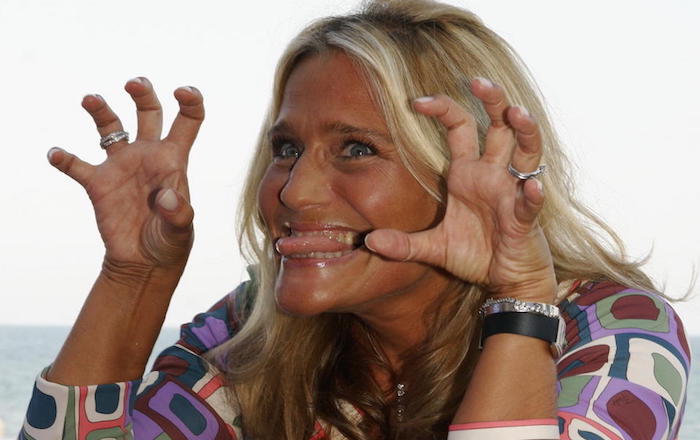 HEATHER PARISI: NON MI PIACEVA L’IDEA DI FINIRE LA MIA CARRIERA IN TV FACENDO IL GIUDICE. A NEMICAMATISSIMA NON BALLERO’ MA MI MUOVERO’