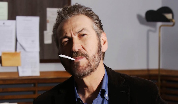 ROCCO SCHIAVONE: IL PRODUTTORE ROSARIO RINALDO SCRIVE A DAVIDEMAGGIO.IT PER RISPONDERE ALLE POLEMICHE