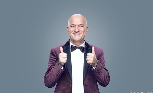 PROGRAMMI TV DI STASERA, DOMENICA 18 DICEMBRE 2016. MILLY CARLUCCI A CHE FUORI TEMPO CHE FA