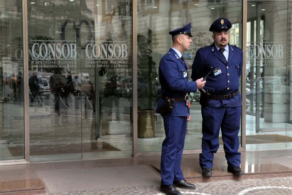 MEDIASET, VIVENDI VOLA AL 28,80%. IL CASO FINISCE ALLA CONSOB