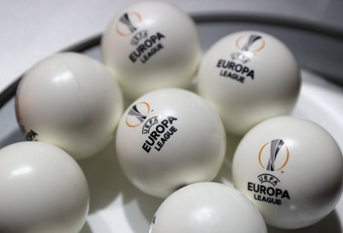 EUROPA LEAGUE 2017, SORTEGGIO SEDICESIMI DI FINALE IN DIRETTA: SARA’ VILLARREAL-ROMA E BORUSSIA M’GLADBACH-FIORENTINA