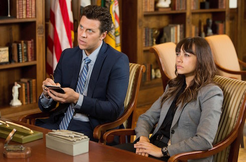 ANGIE TRIBECA: IL CAPODANNO DI PREMIUM JOI SI FESTEGGIA CON UNA MARATONA COMEDY E POLIZIESCA RICCA DI GUEST STAR