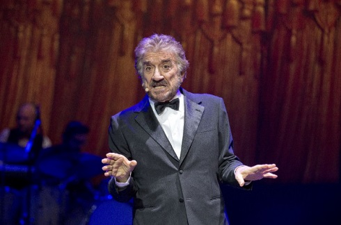 IL SABATO SERA DI RAI 1 E’ CON (I) CAVALLI DI BATTAGLIA DI GIGI PROIETTI. TUTTI GLI OSPITI DELLA PRIMA PUNTATA