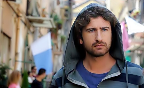 PROGRAMMI TV DI STASERA, MARTEDÌ 3 GENNAIO 2017. SU RAI1 IL PRINCIPE ABUSIVO CON ALESSANDRO SIANI