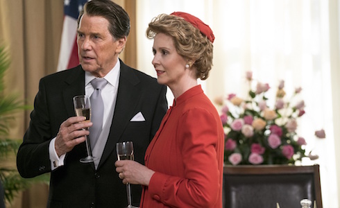 KILLING REAGAN: NATIONAL GEOGRAPHIC RIPERCORRE L’ATTENTATO PRESIDENZIALE, CON CYNTHIA NIXON NEI PANNI DI NANCY REAGAN