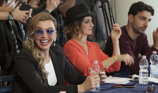 BALLANDO CON LE STELLE 2017: IL TOUR ‘ON THE ROAD’ APPRODA A LA VITA IN DIRETTA