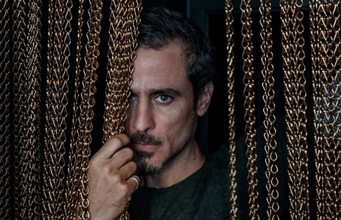 ISOLA DEI FAMOSI 2017: RAZ DEGAN CONCORRENTE